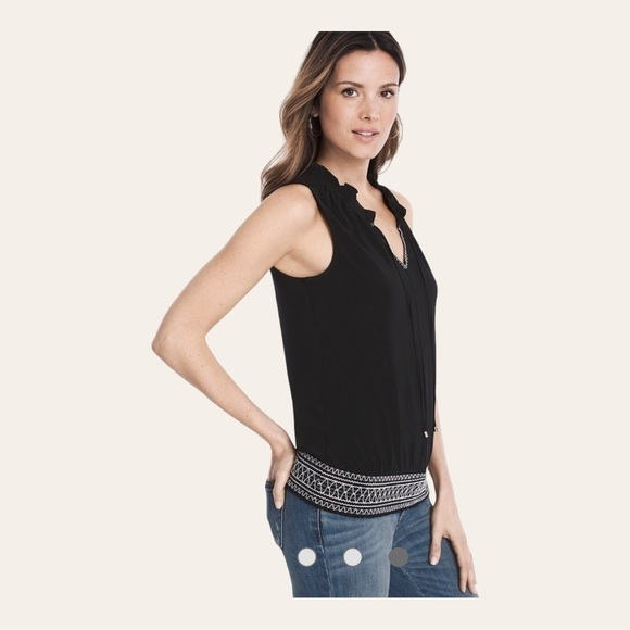 0758. WHITE HOUSE BLACK MARKET SLEEVELESS TOP SIZE SMALL BLACK/WHITE - Picture 3 of 12